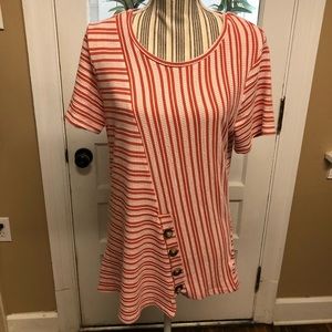 Como Vintage striped asymmetrical hem top